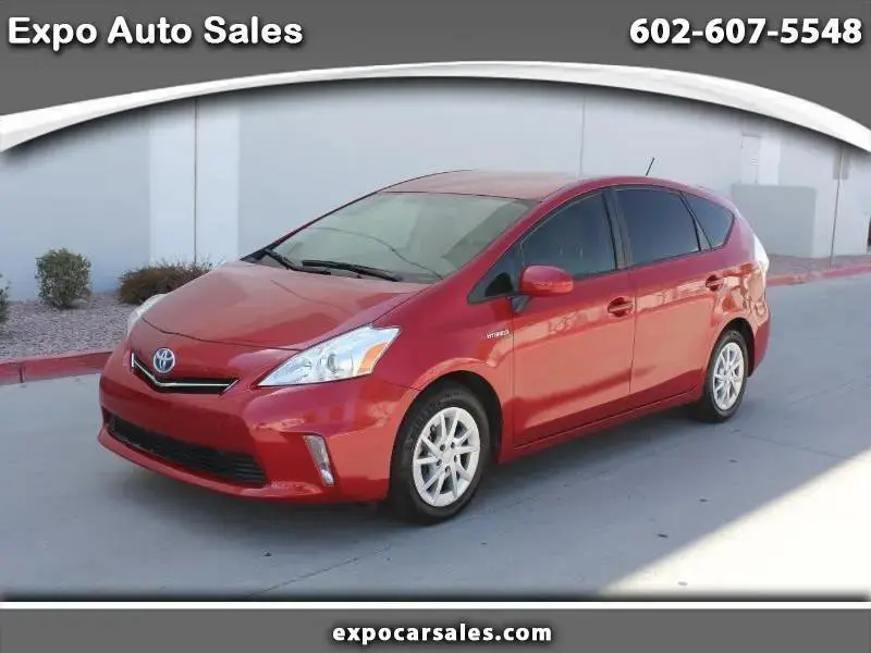 2012 Toyota Prius v Five