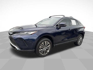 2023 Toyota Venza XLE
