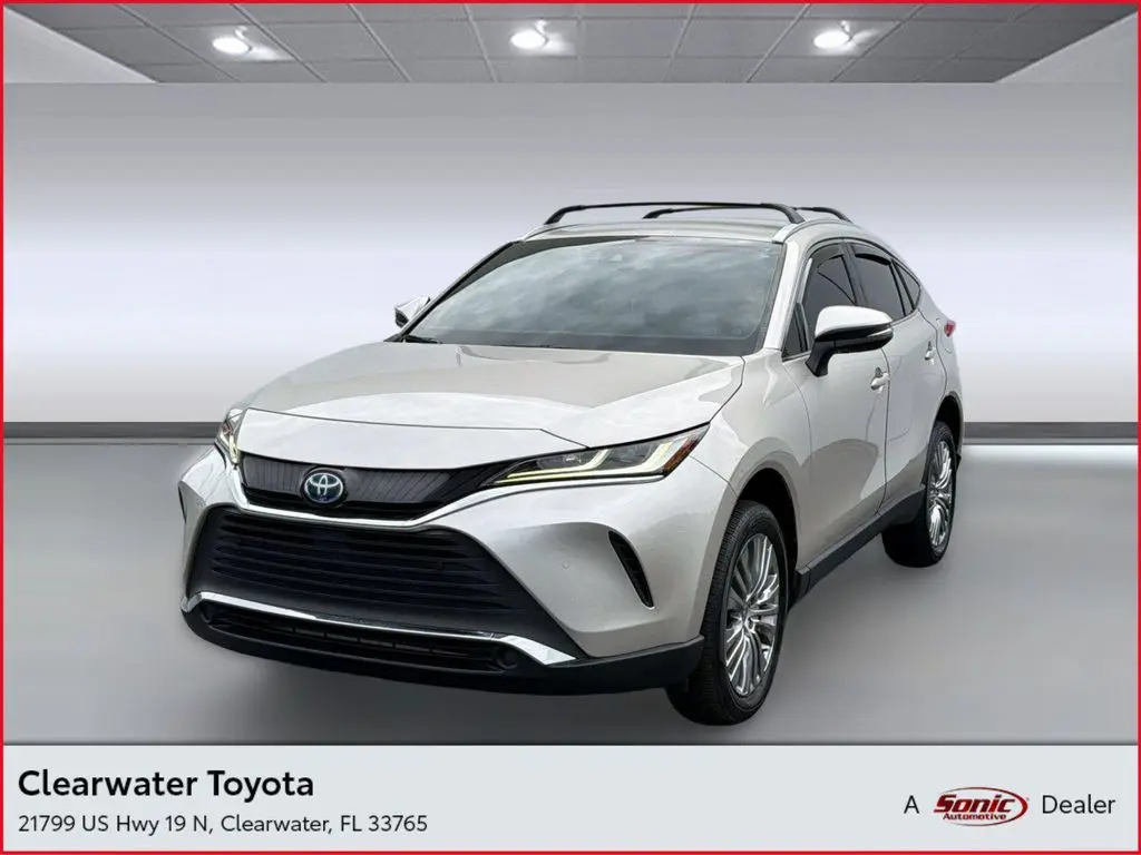 2022 Toyota Venza LE