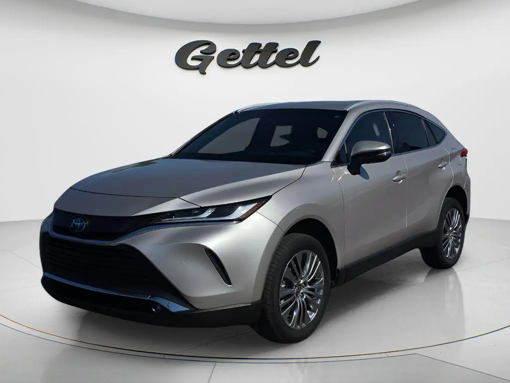 2023 Toyota Venza XLE