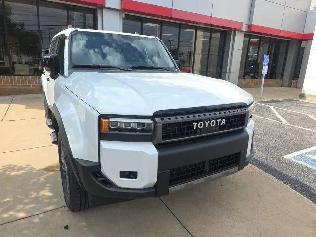 2027 Toyota Land Cruiser Base