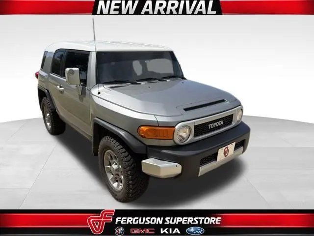 2011 Toyota FJ Cruiser Base