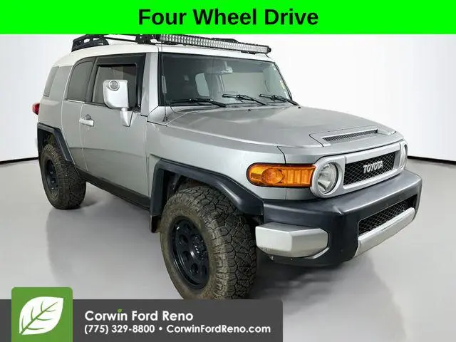 2010 Toyota FJ Cruiser Base