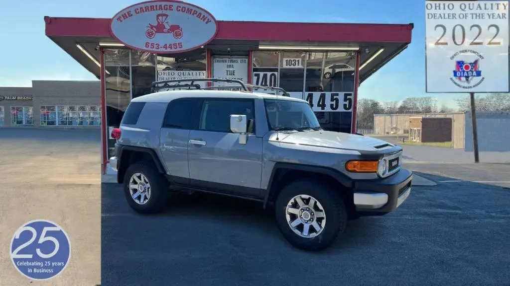 2014 Toyota FJ Cruiser Base