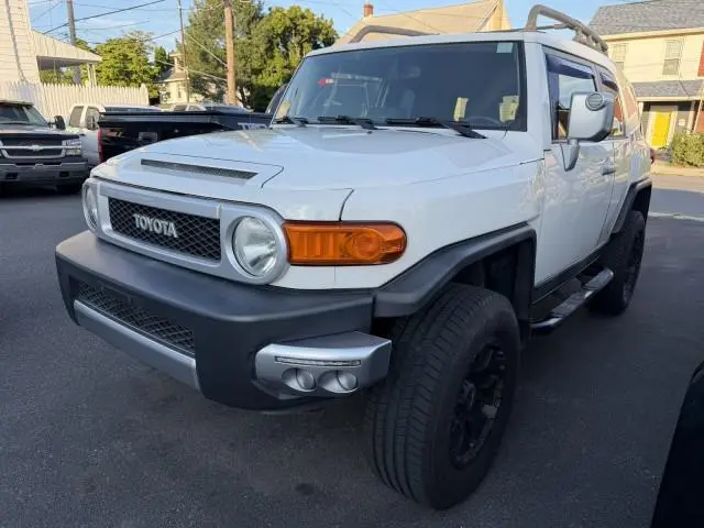 2013 Toyota FJ Cruiser Base