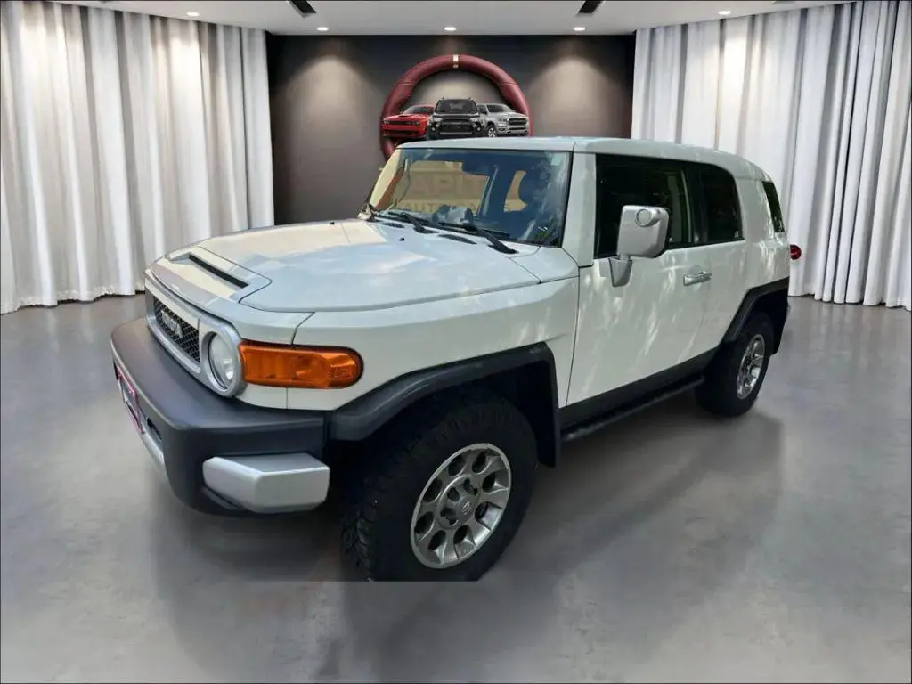 2013 Toyota FJ Cruiser Base