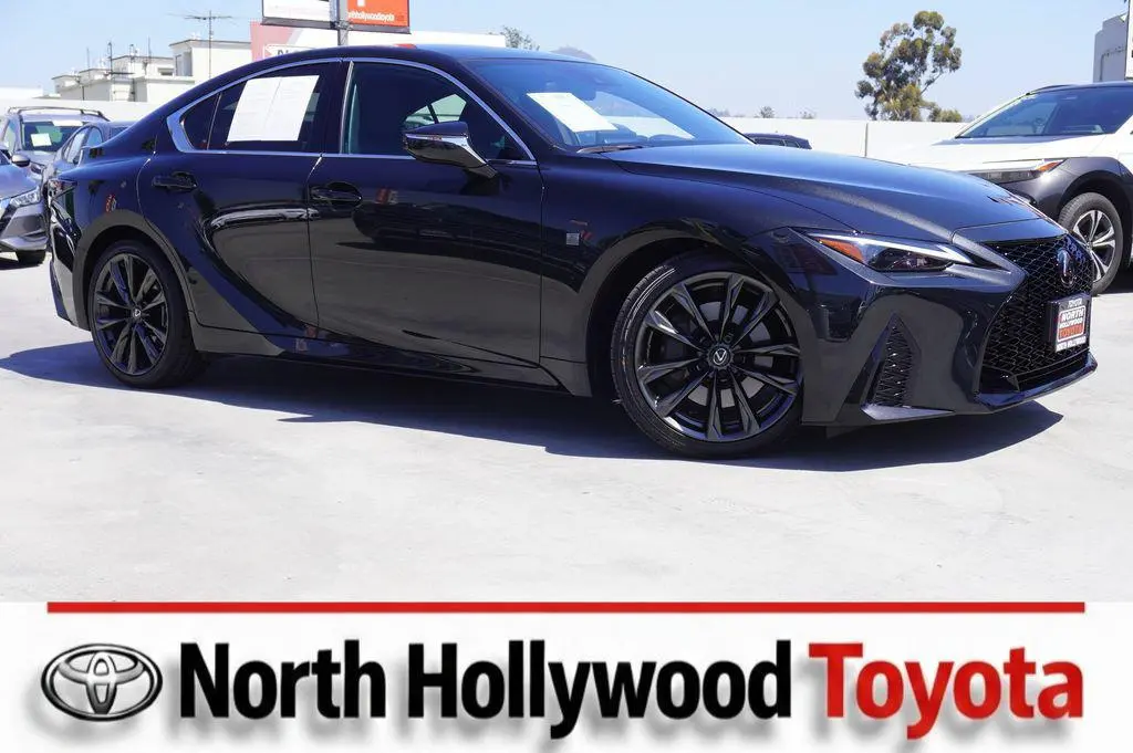 2024 Lexus IS 300 300