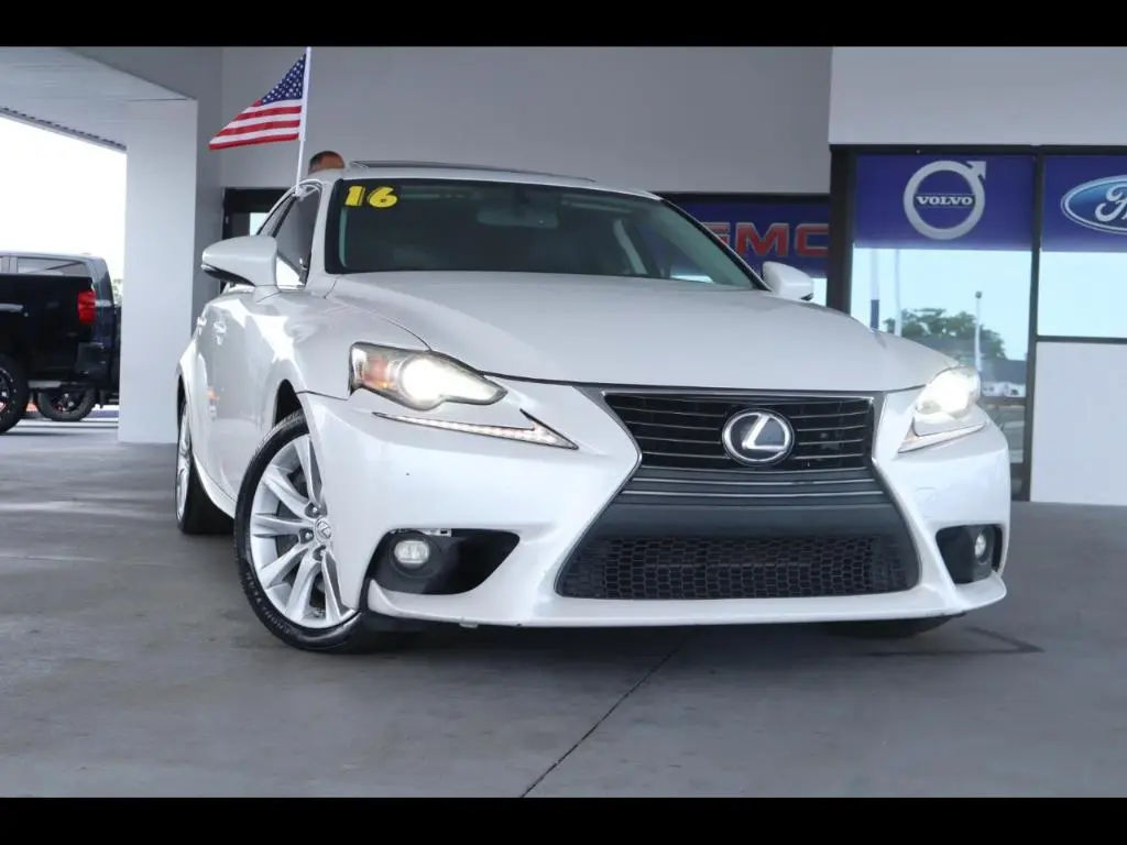 2016 Lexus IS 200t Base