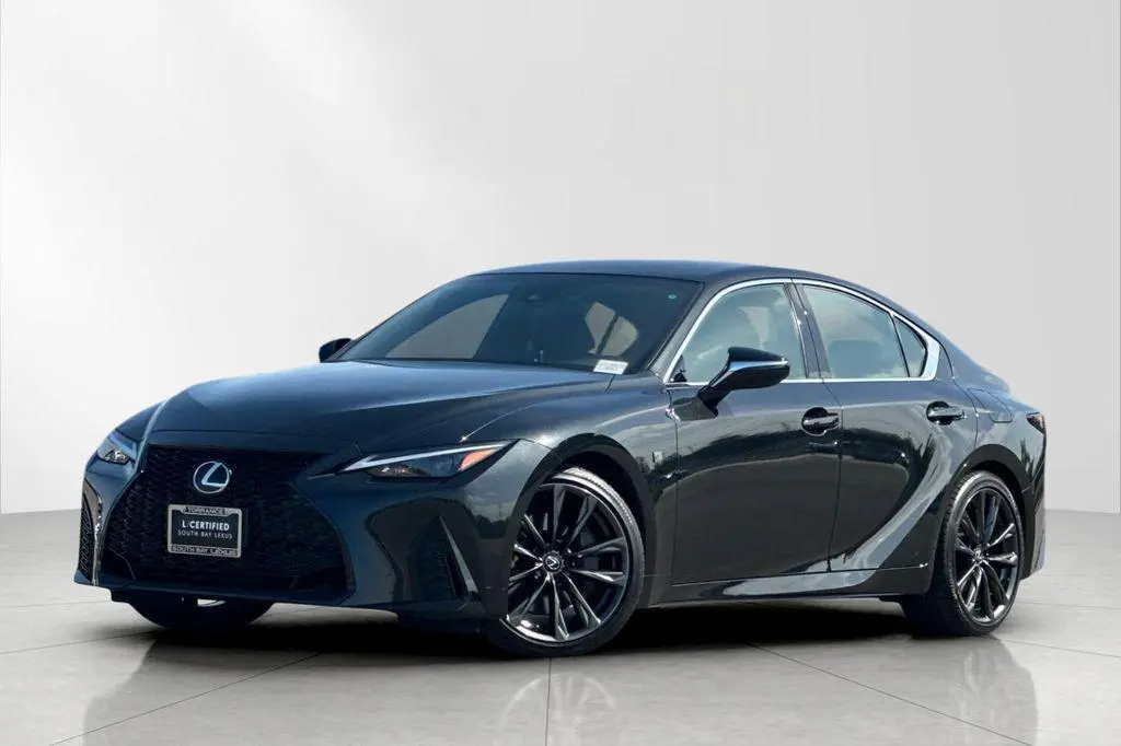 2025 Lexus IS 300 300
