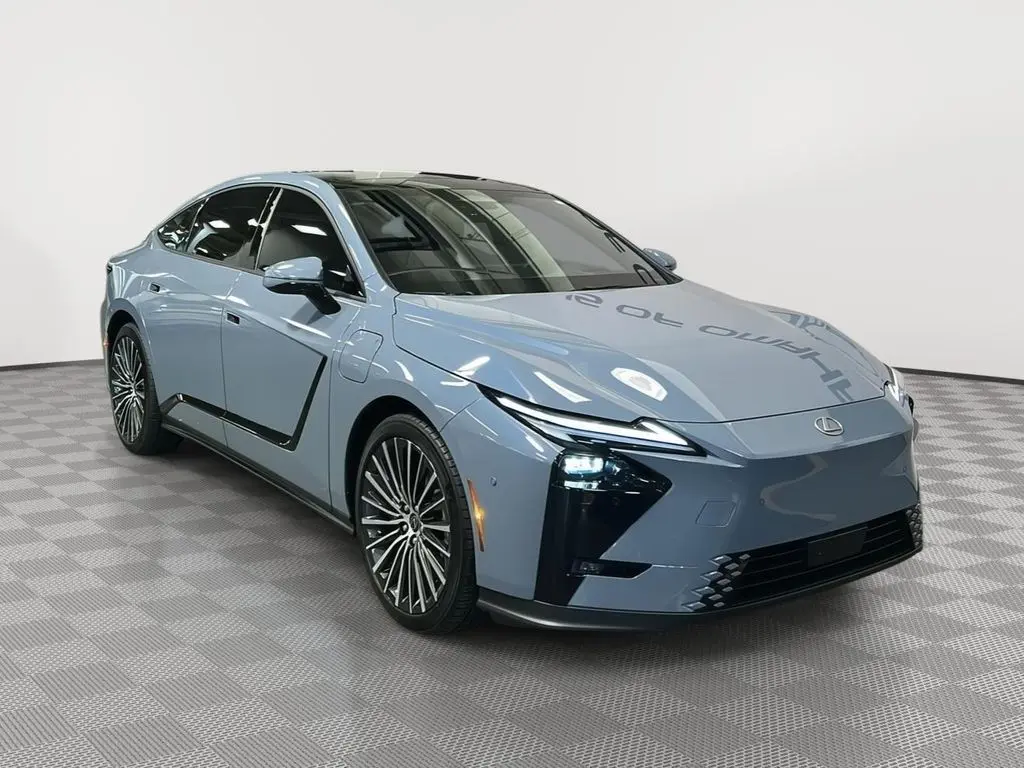 2026 Lexus ES 350e Premium