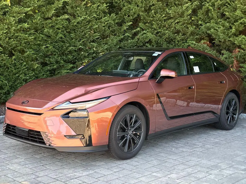2026 Lexus ES Premium Plus