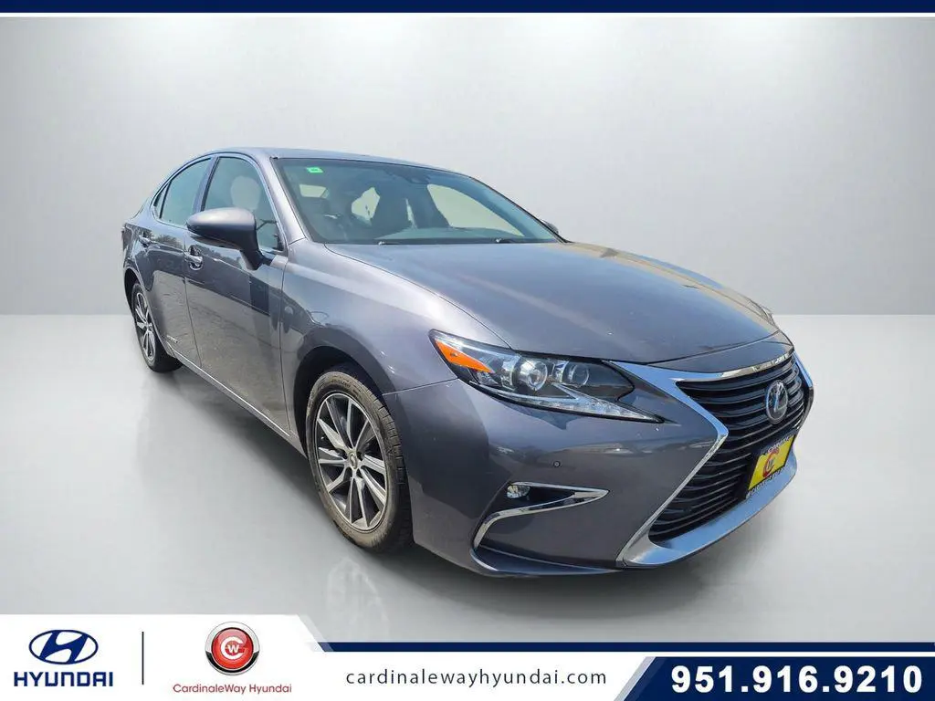 2016 Lexus ES 300h Base