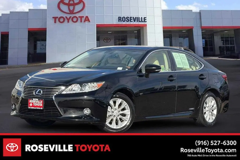 2015 Lexus ES 300h Base