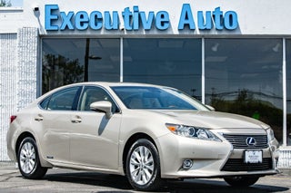2015 Lexus ES 300h Base