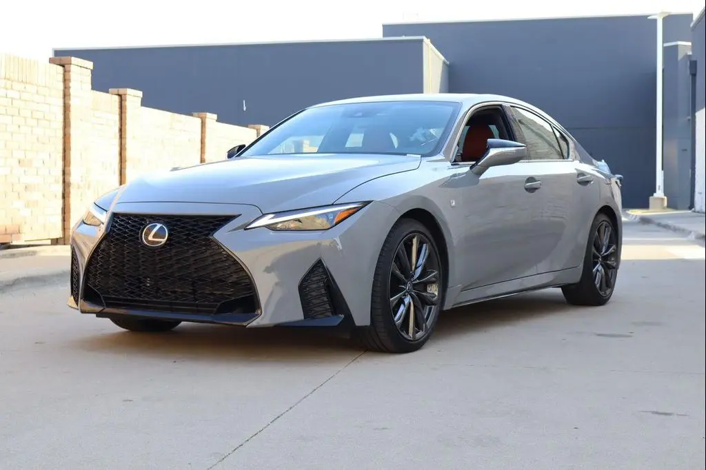 2025 Lexus IS 350 F Sport Design
