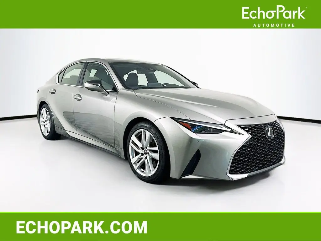 2023 Lexus IS 300 Comfort
