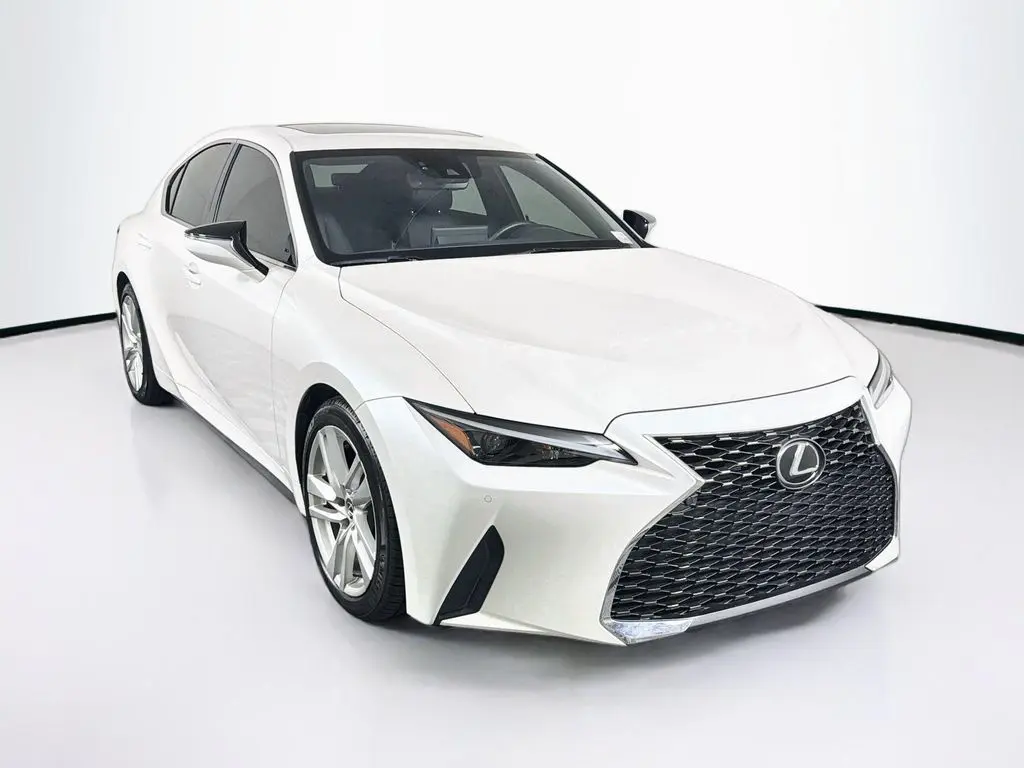 2025 Lexus IS 300 300