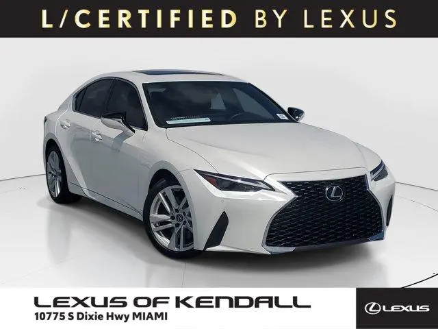 2024 Lexus IS 300 Comfort