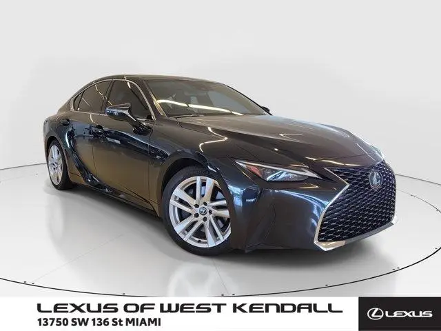 2023 Lexus IS 300 Comfort