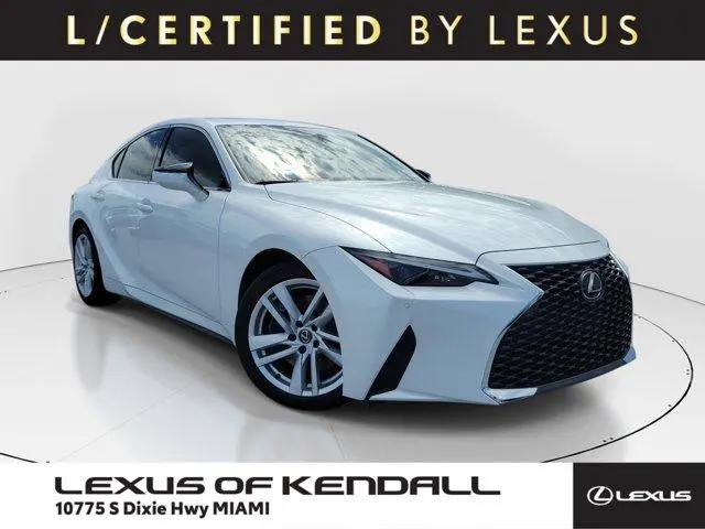 2024 Lexus IS 300 Comfort
