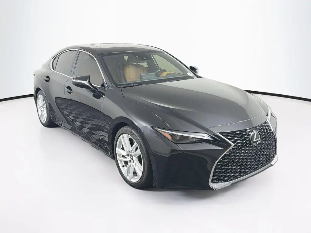 2024 Lexus IS 300 Comfort
