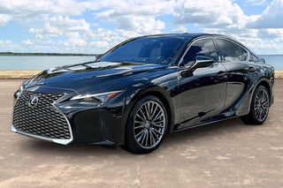 2022 Lexus IS 300 Premium