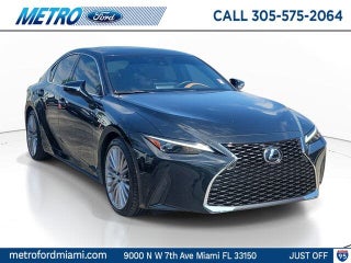 2024 Lexus IS 300 Premium