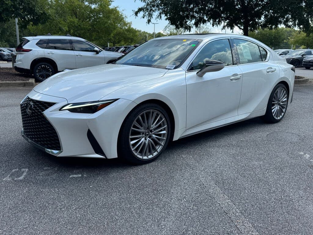 2025 Lexus IS 300 300