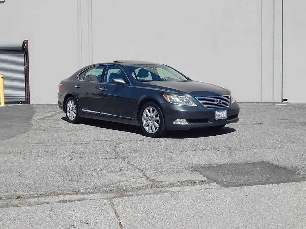 2007 Lexus LS 460