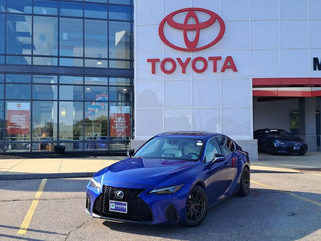 2023 Lexus IS 350 F Sport