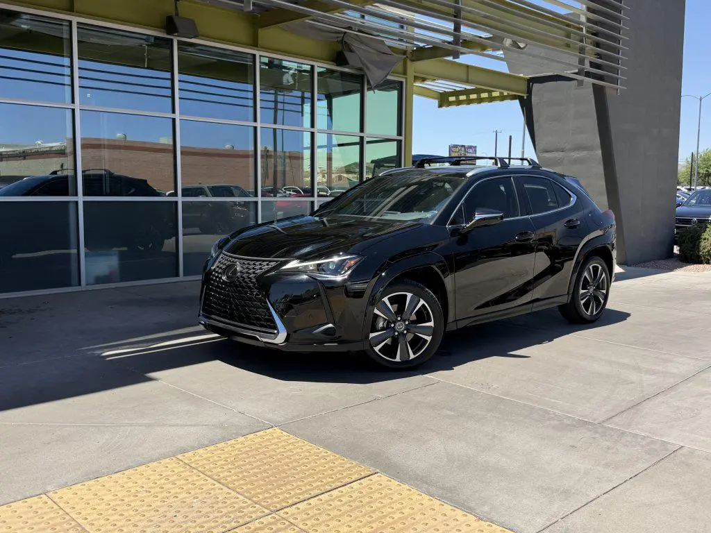 2024 Lexus UX 250h Premium