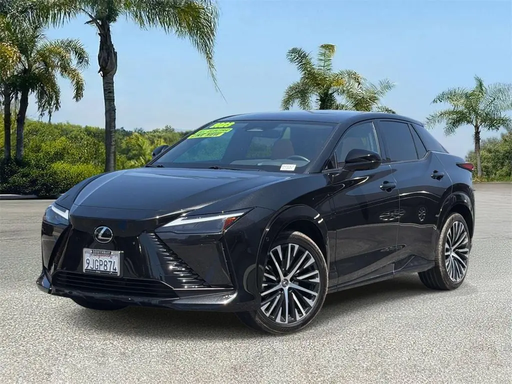 2023 Lexus RZ 450e Luxury