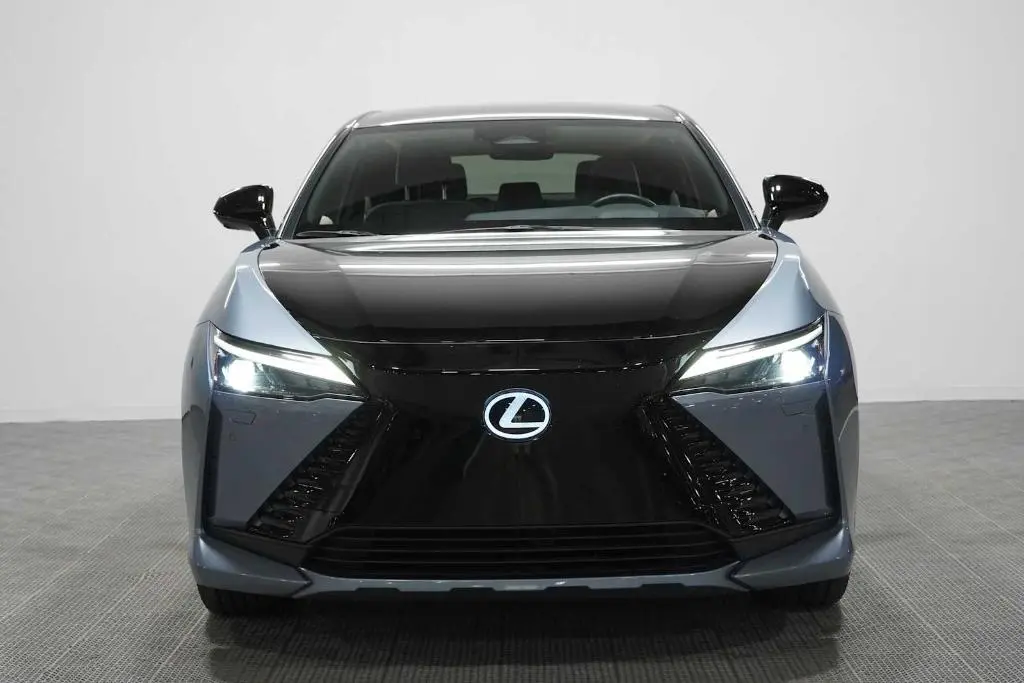 2023 Lexus RZ 450e Luxury