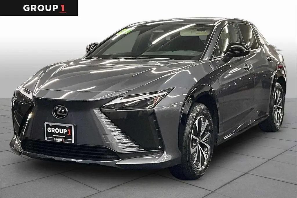 2024 Lexus RZ 300e Premium