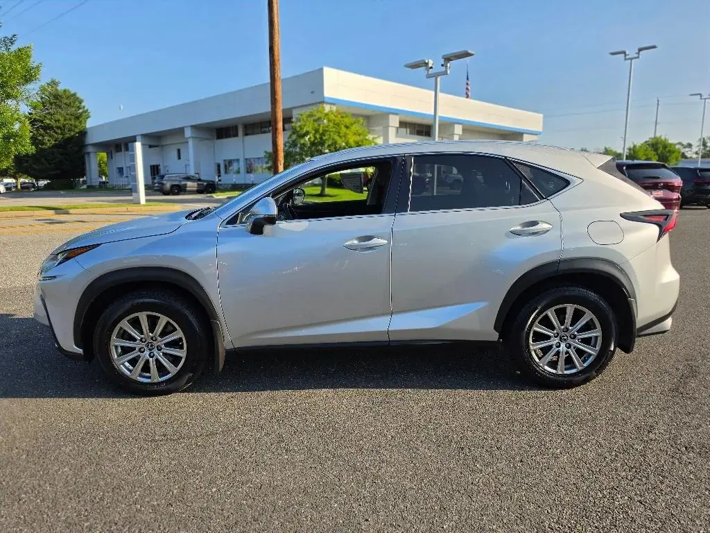 2019 Lexus NX 300 Luxury