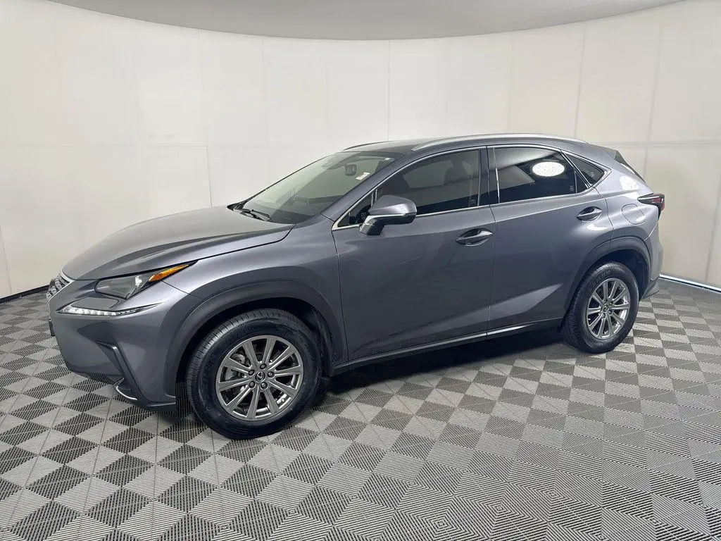 2021 Lexus NX 300 Comfort