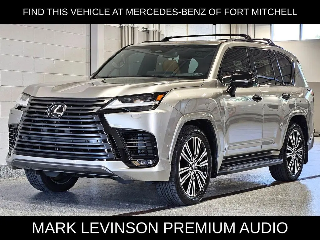 2025 Lexus LX 700h Luxury
