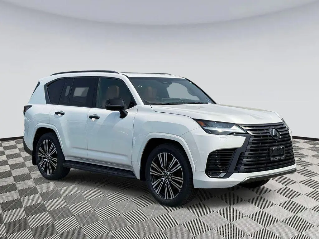 2026 Lexus LX 700h Luxury