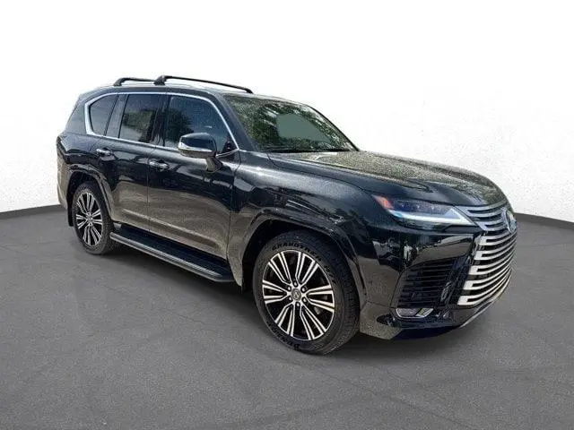 2026 Lexus LX 700h Luxury