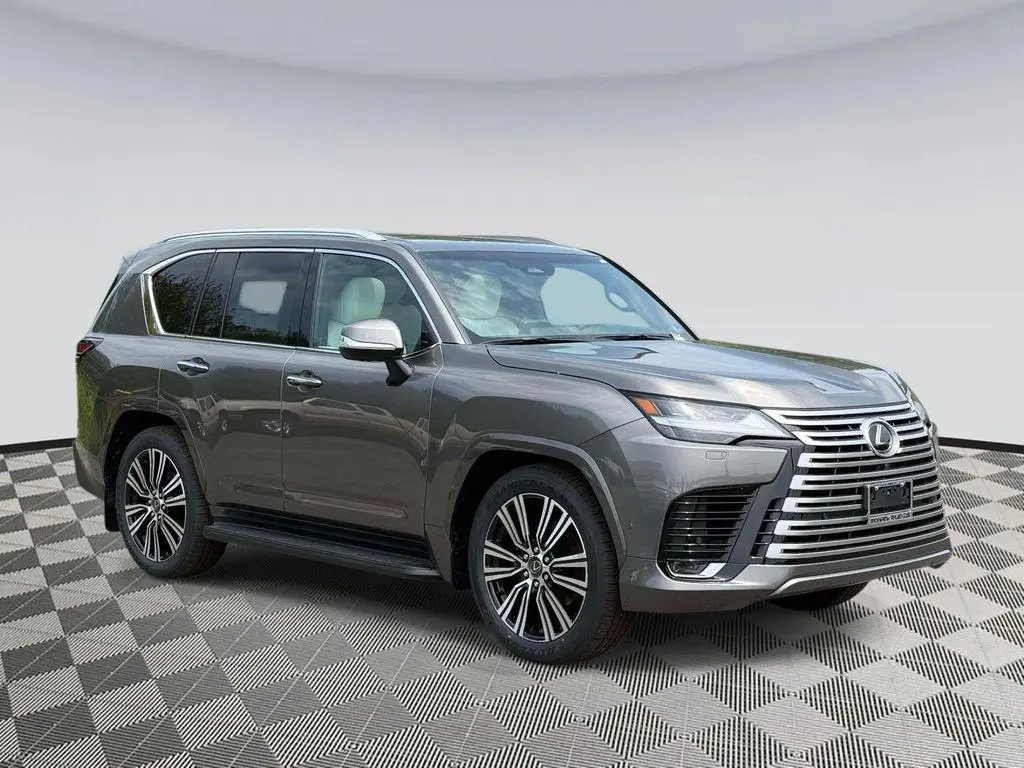 2026 Lexus LX 700h Luxury