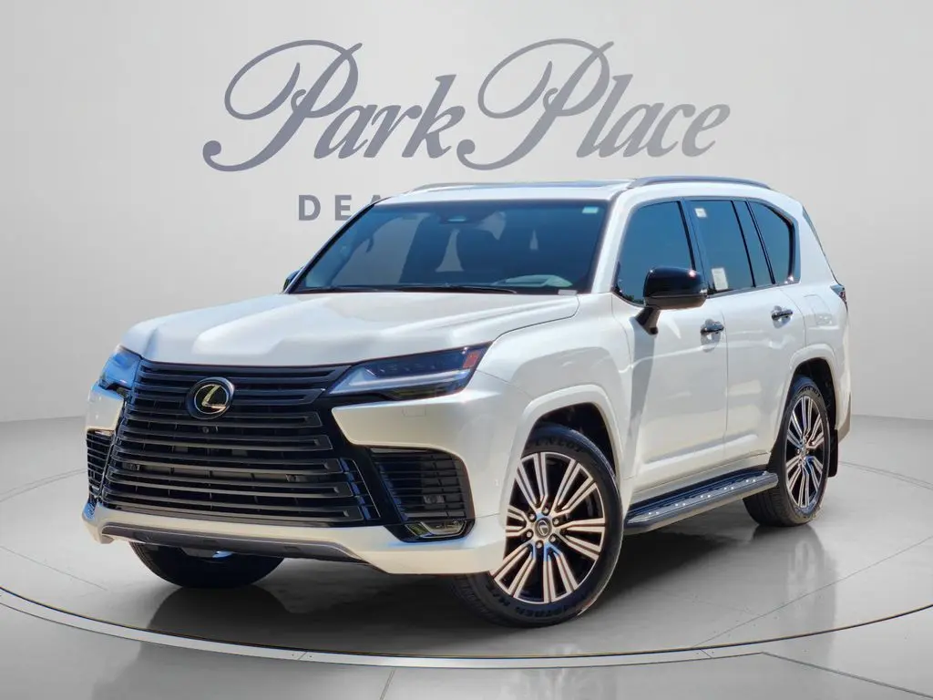 2026 Lexus LX 700h Luxury