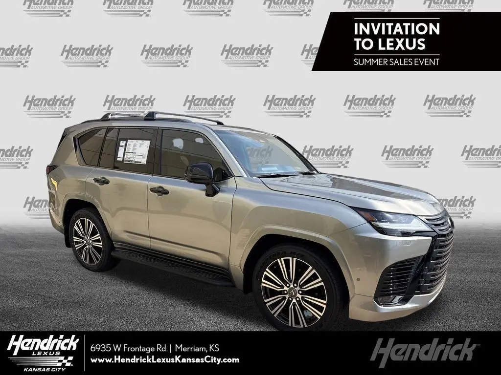 2026 Lexus LX 700h Luxury