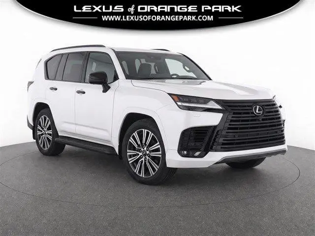 2025 Lexus LX 700h Luxury