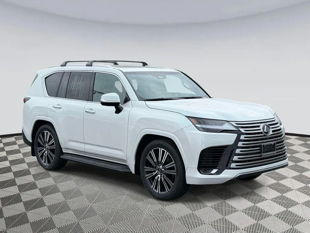 2026 Lexus LX 700h Luxury
