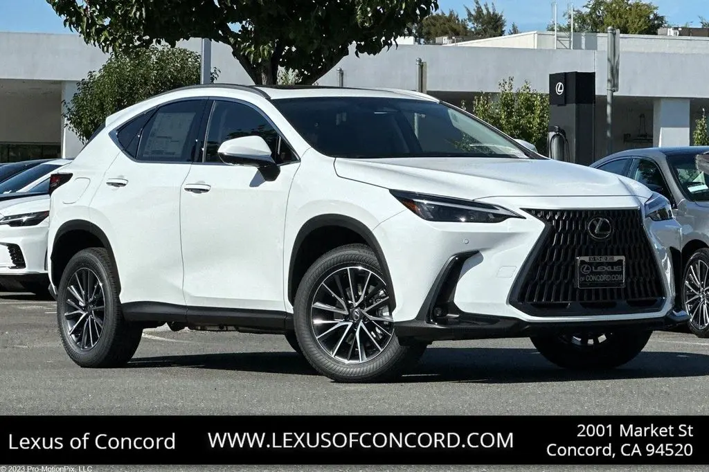 2026 Lexus NX 450h+ 450h Luxury