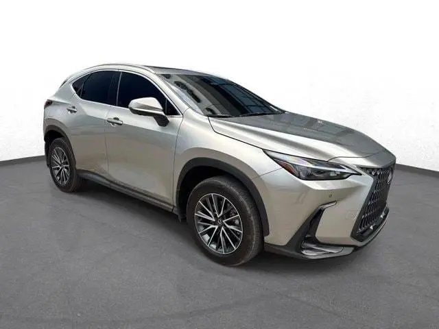 2026 Lexus NX 450h+ 450h Luxury