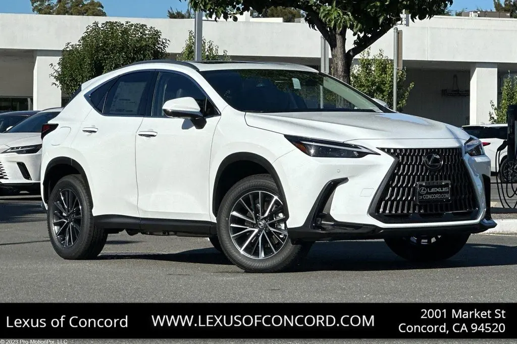 2026 Lexus NX 450h+ 450h Luxury