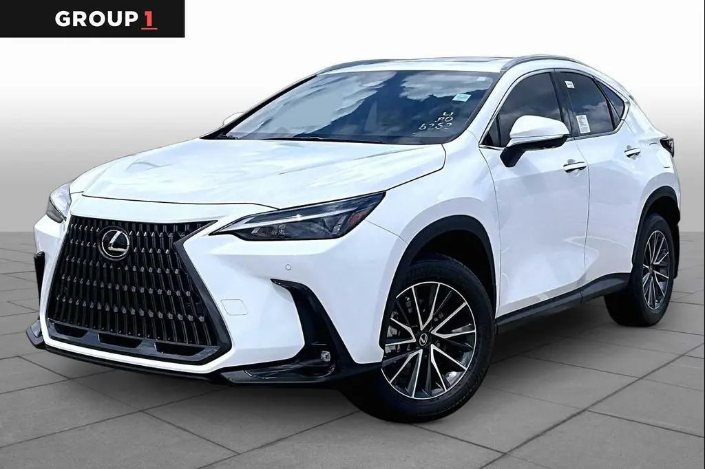 2026 Lexus NX 450h+ 450h Luxury