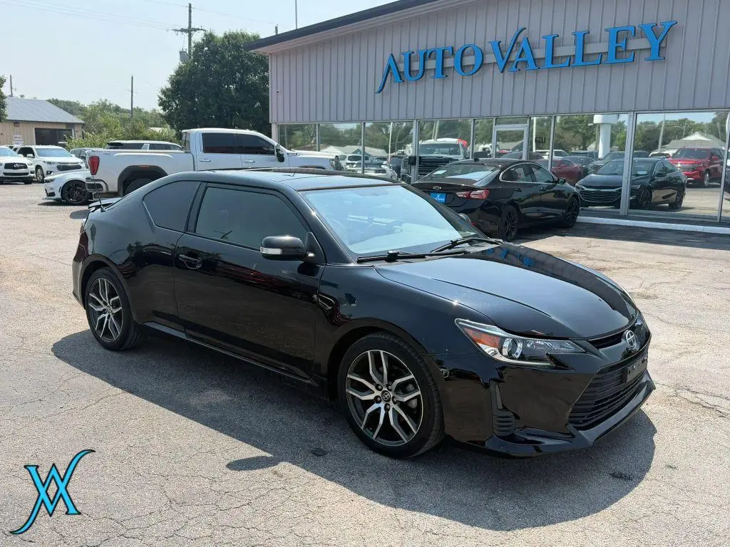 2016 Scion Scion tC Base