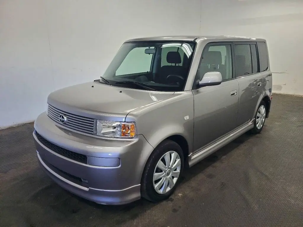 2005 Scion Scion xB